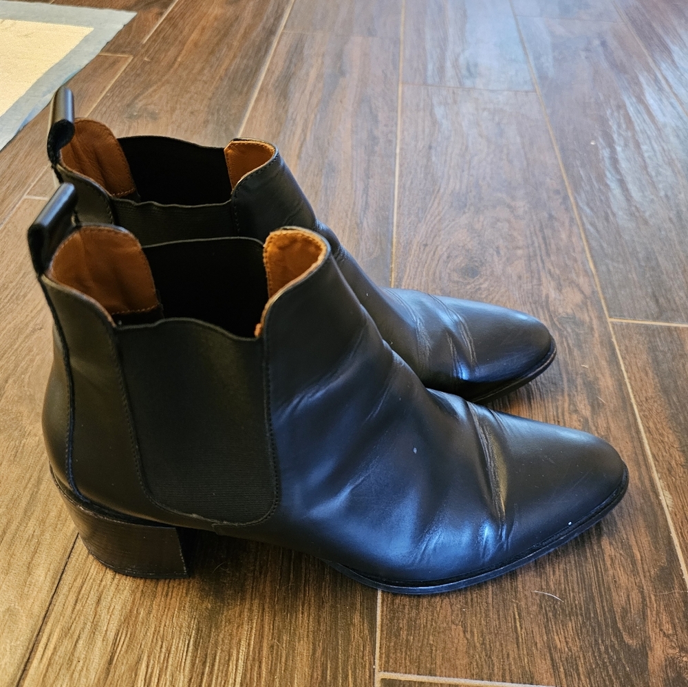 Everlane The Heel Boot black heeled ankle boots Sz 10 Great condition